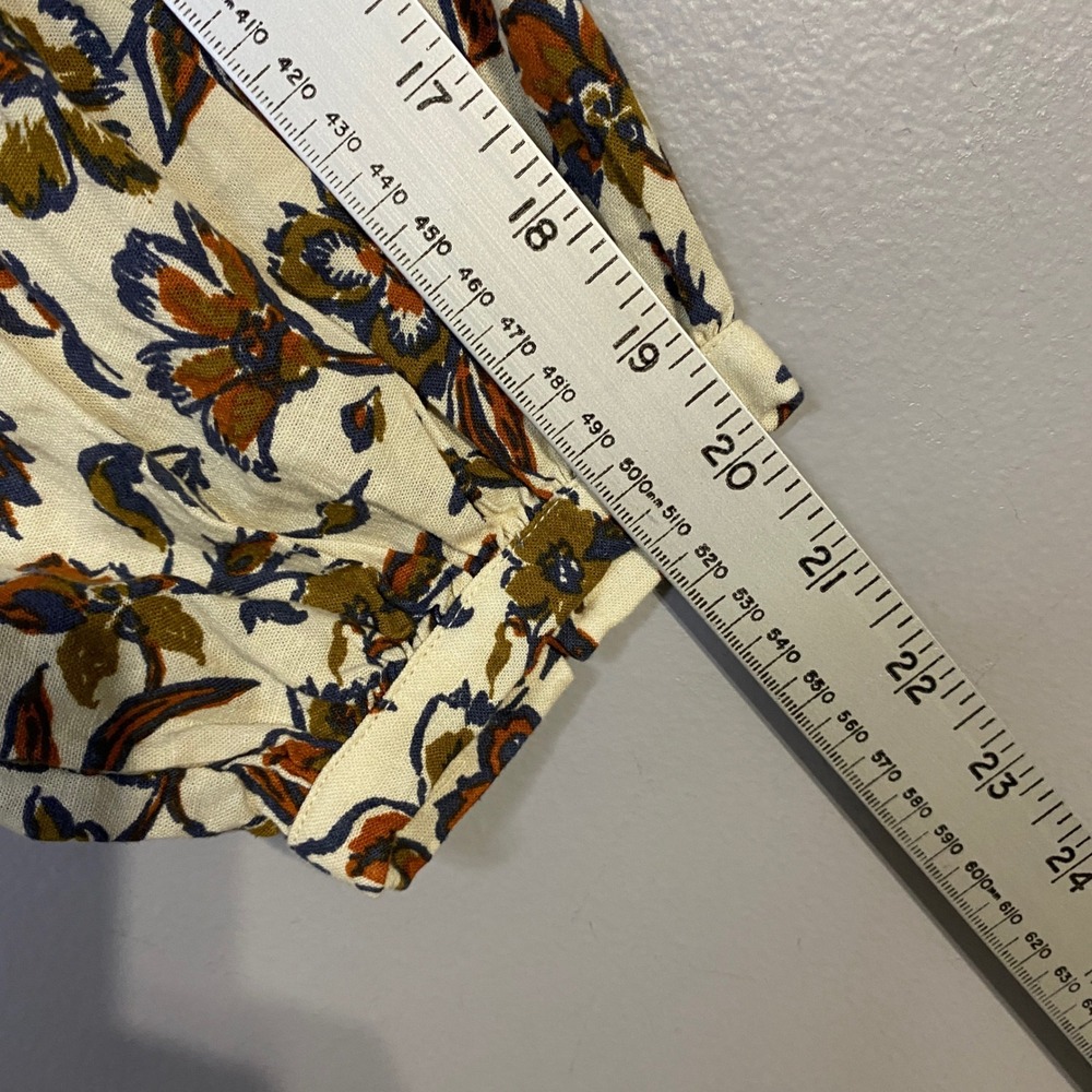 Faherty Portia Top Indee Floral Ruffle V-Neck Blouse WTF2316 Cream Brown Blue M - Picture 11 of 13